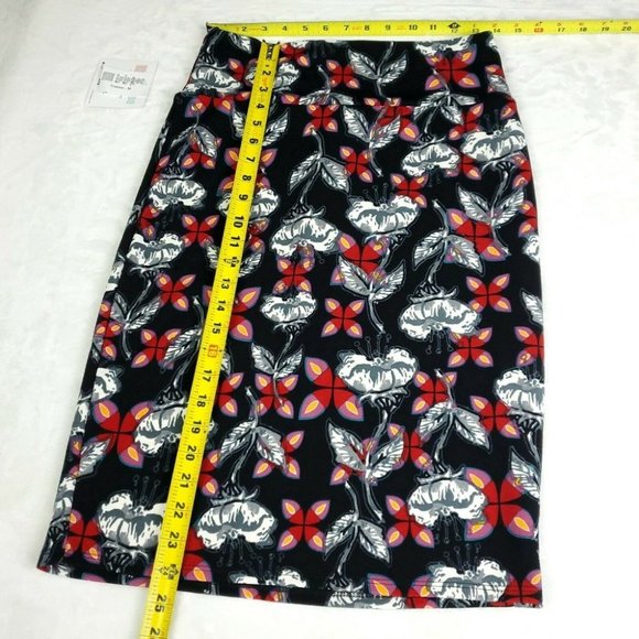 NWT LulaRoe Cassie Skirt Womens Size Medium Multicolor Stretch - Picture 6 of 6